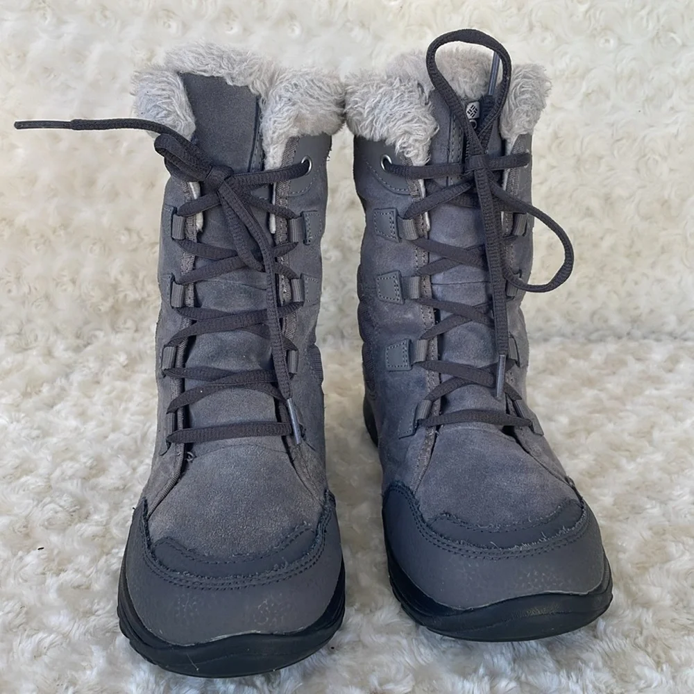 Columbia boots